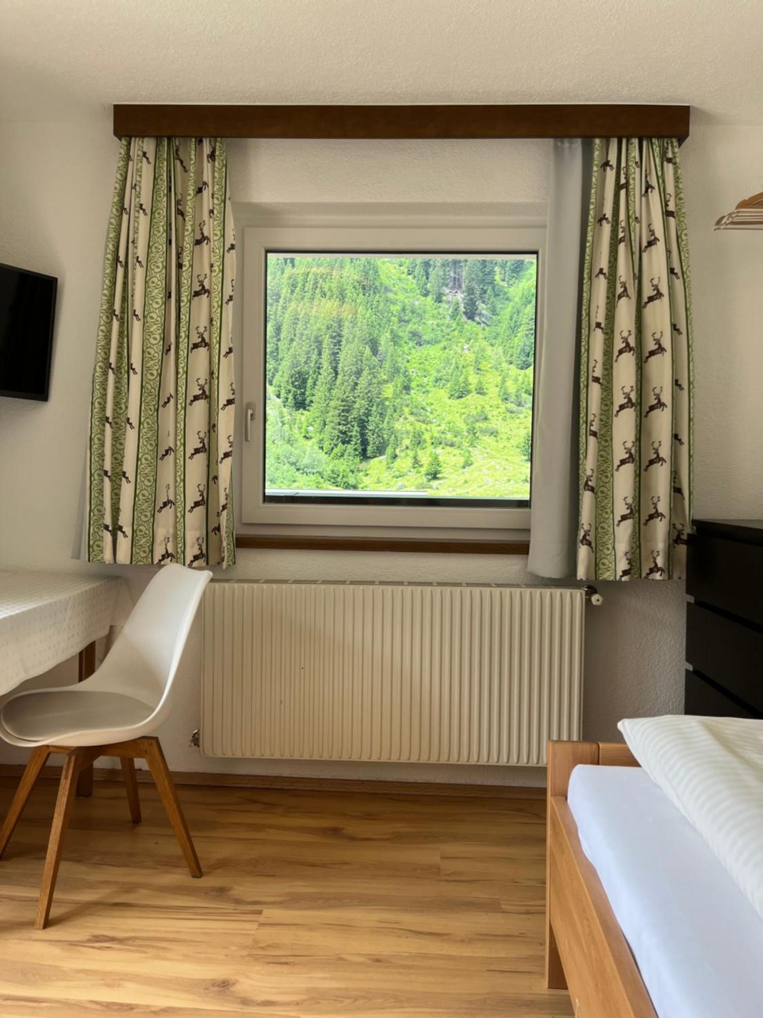 Pension Anna Sankt Leonhard im Pitztal Eksteriør billede